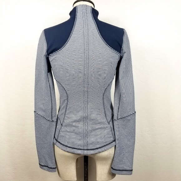 Lululemon Gingham Full-ZIp Forme Jacket - Picture 4 of 6
